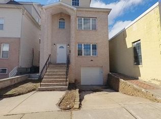 547 Elm St, Kearny, NJ