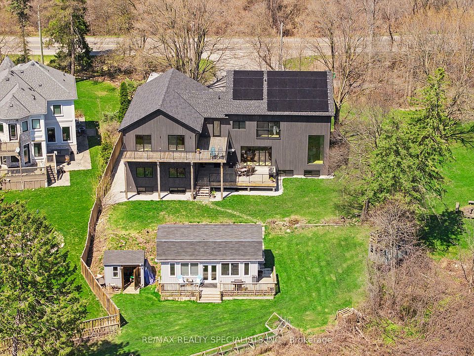 1st image of 2977 Bovaird Dr W