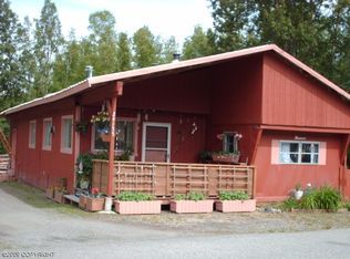 24135 Sunnyside Dr, Chugiak, AK 99567
