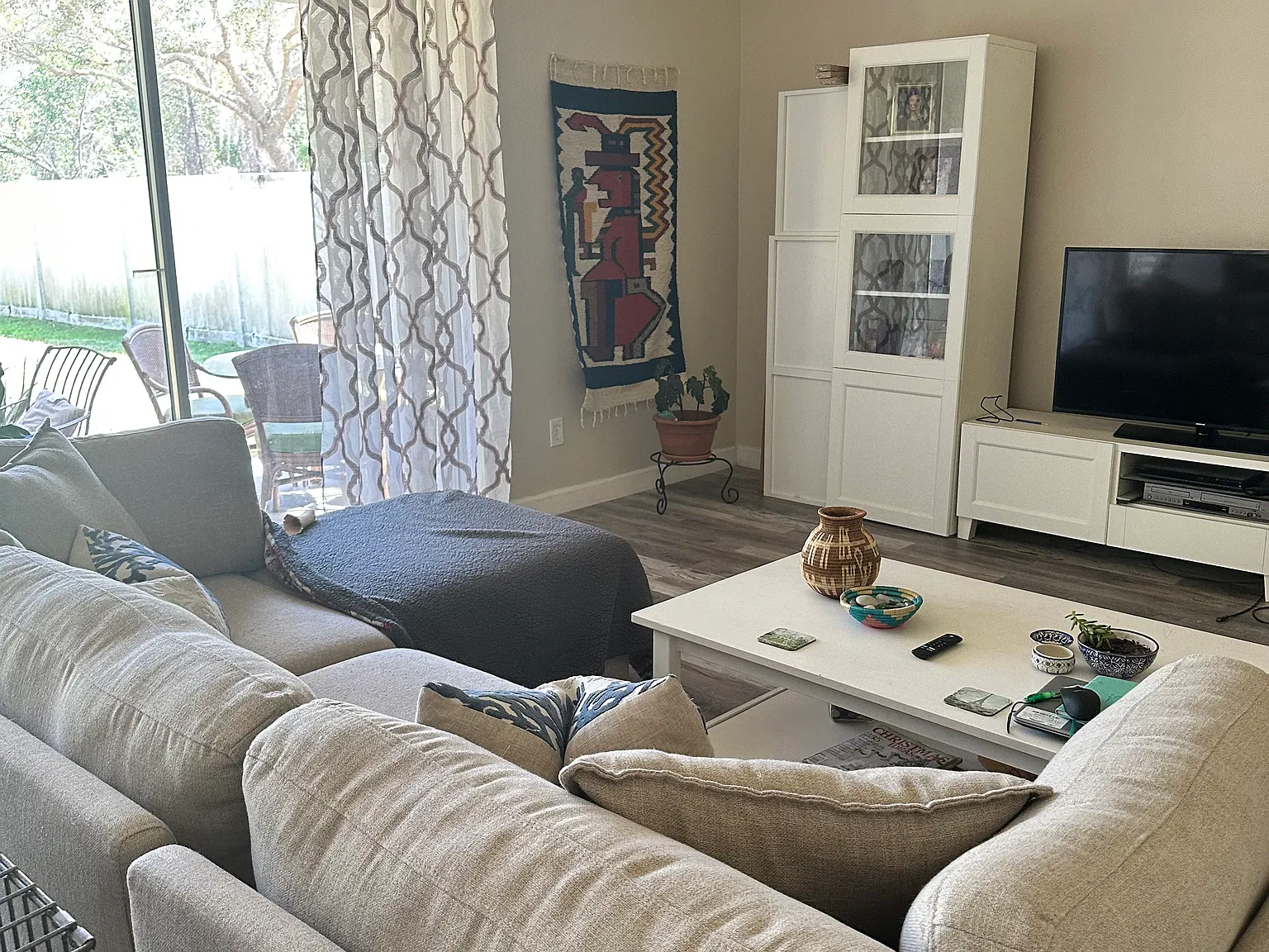 4 bed, 2688 sqft, $3,100 — Photo 3