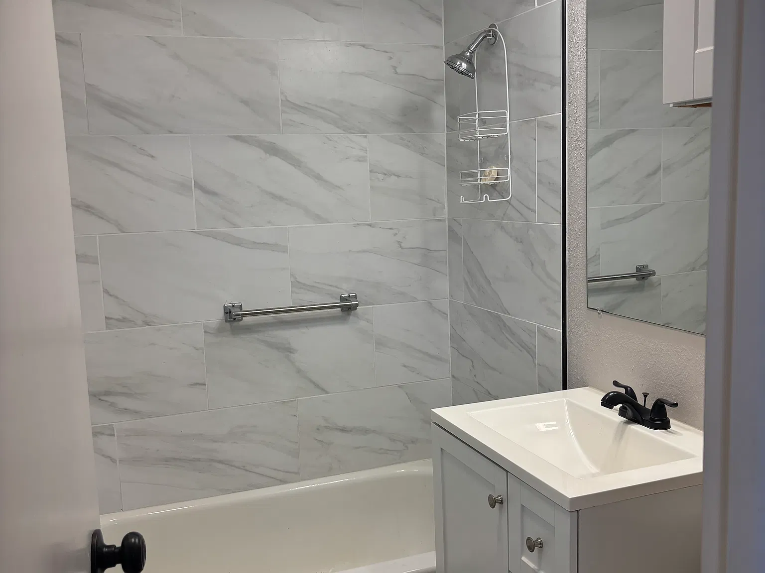 3 bed, 1653 sqft, $2,100 — Photo 3