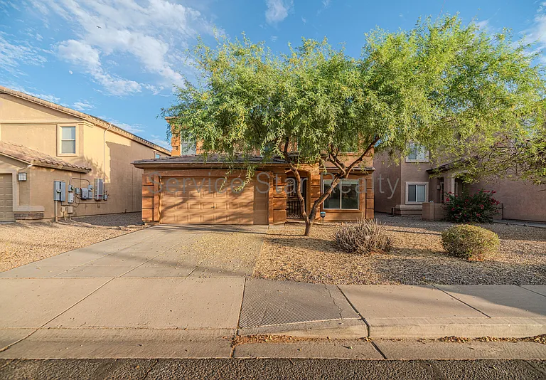 25235 W La Mont Ave — Photo 2