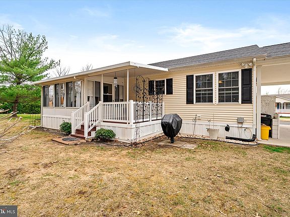 2nd image of 11 Mulberry Dr