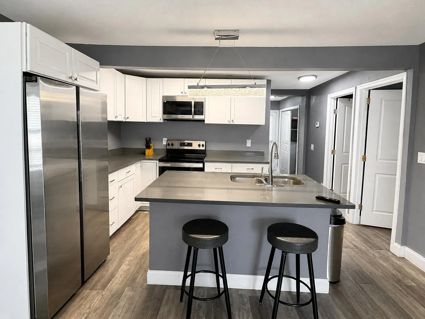 8702 El Portal Dr — Photo 4