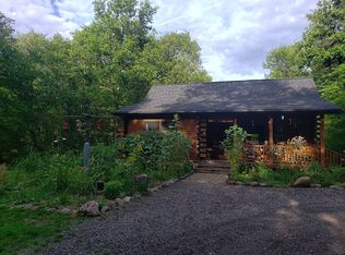 8560 N Arbogast Rd, Howard City, MI 49329