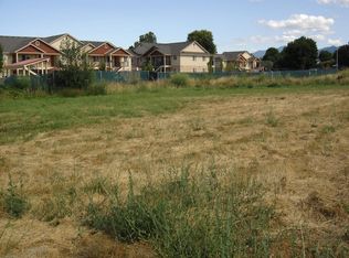 2185 Stewart Ave, Medford, OR 97501