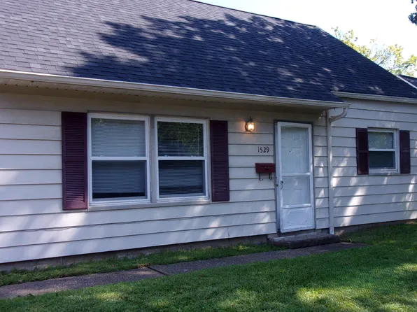 1529 Myrtle Ave, Cuyahoga Falls, OH 44221