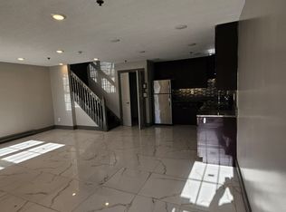 355 Main St #A26, Middletown, CT 06457