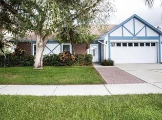 1907 Coral Tree Ct, Brandon, FL 33511