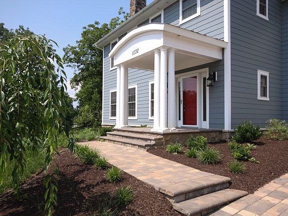 2nd image of 1032 James Pl