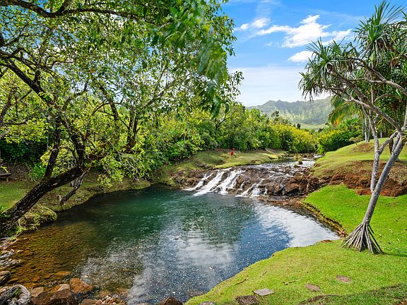 3rd image of 2818 Kamookoa Rd #1