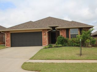 512 Cooper Ct, Norman, OK 73071