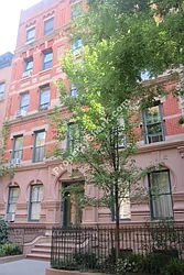 80 Perry Street in West Village