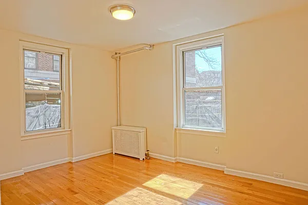 Rented by Compass | media 14