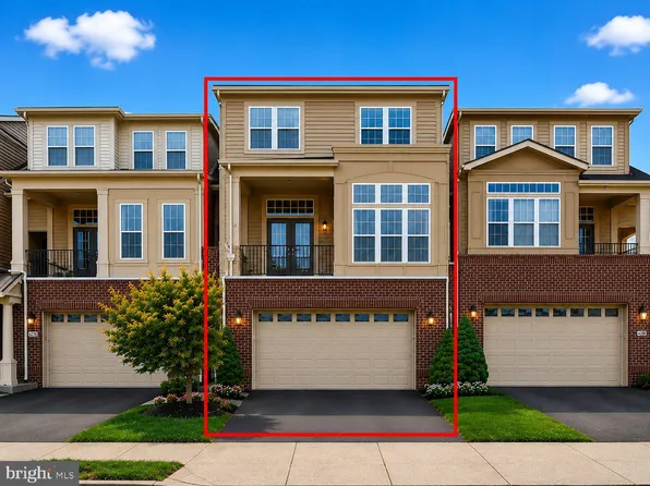 43278 Sunderleigh Sq, Ashburn, VA 20148