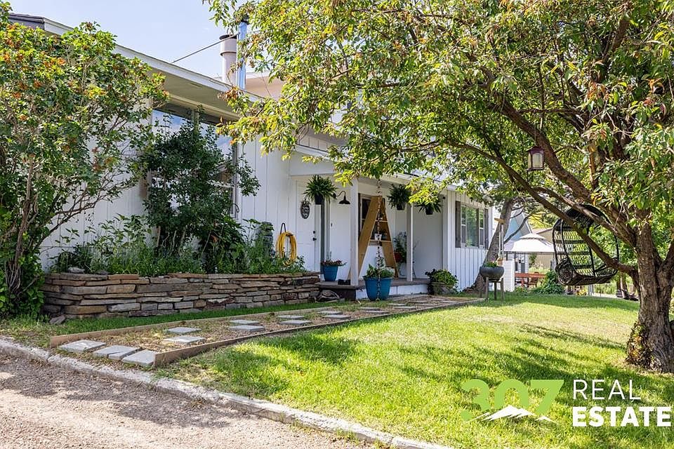 1870 Wyoming Ave, Meeteetse, WY 82433 MLS 10020213 Zillow