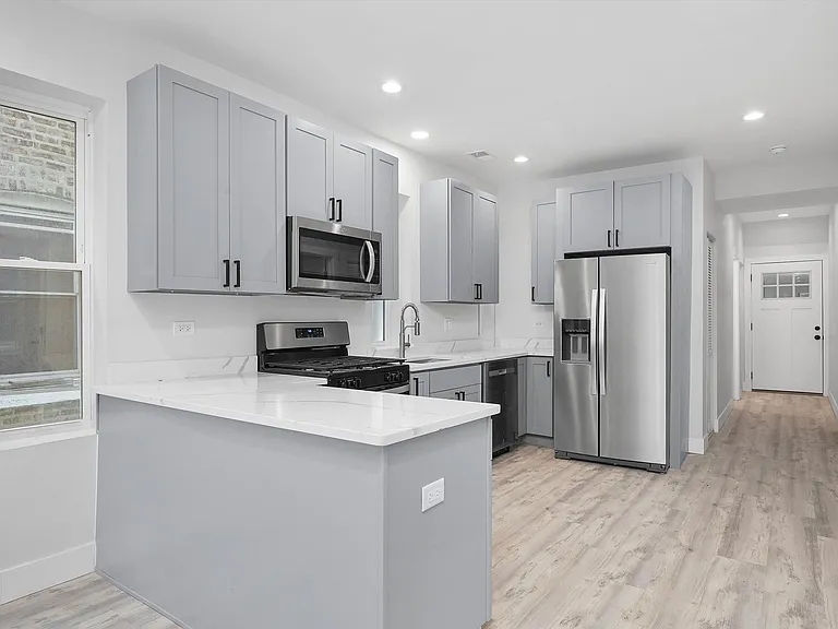 1628 S 50th Ave #3 — Photo 22
