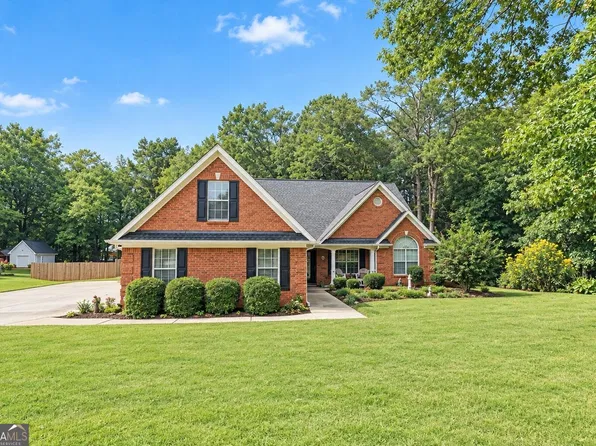 200 Glynnshire Ct, Covington, GA 30016