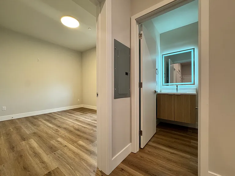5222-24 Chester Ave #2 — Photo 29