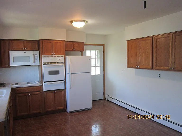138 Haverhill Ave #2 — Photo 7