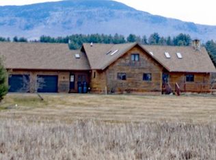 500 Lawrence Farm Rd, Morrisville, VT 05661