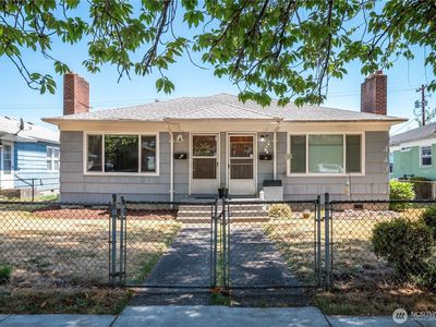 1030 16th Avenue, Longview, WA, 98632