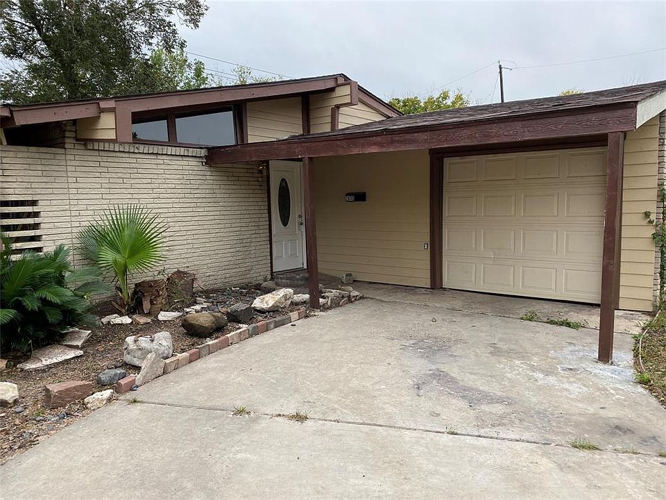 1st image of 2635 Knotty Oaks Trl