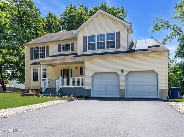 8 Colleen Way, Neptune Township, NJ 07753