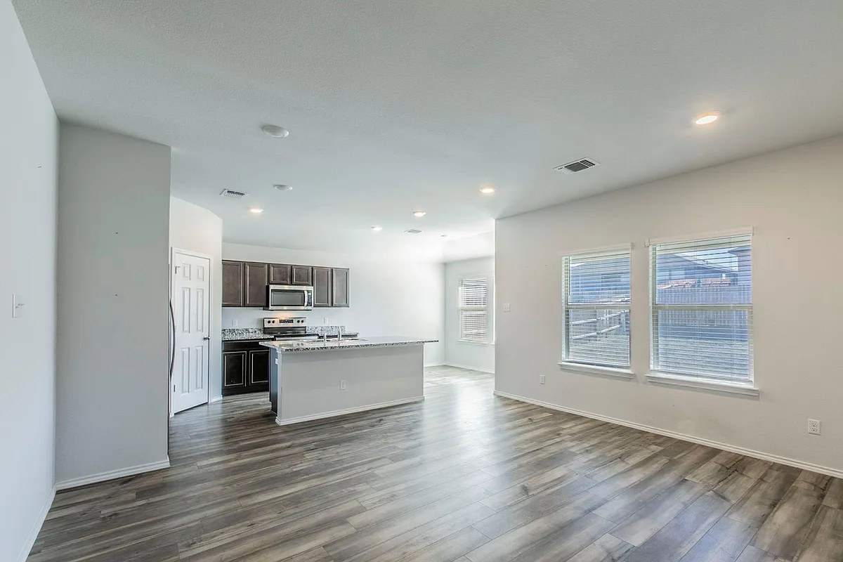 Building Photo - 237 Poplin Ln