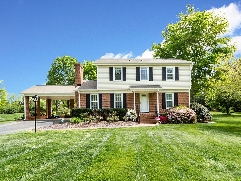 1st image of 3410 Tracelake Dr