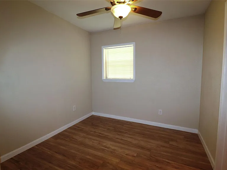 20 White Oak Dr #A — Photo 17