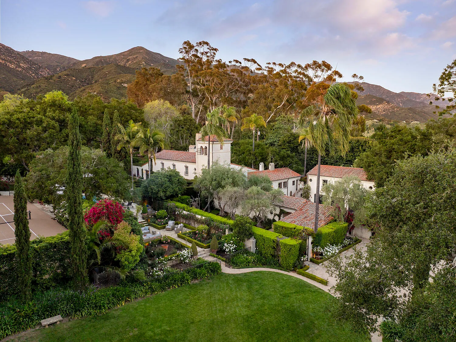 8 bed, 12.0 bath, $85,000 — Photo 4