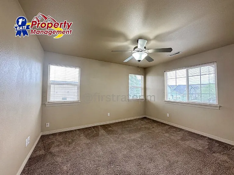 5936 W Ellens Ferry Dr #102 — Photo 8