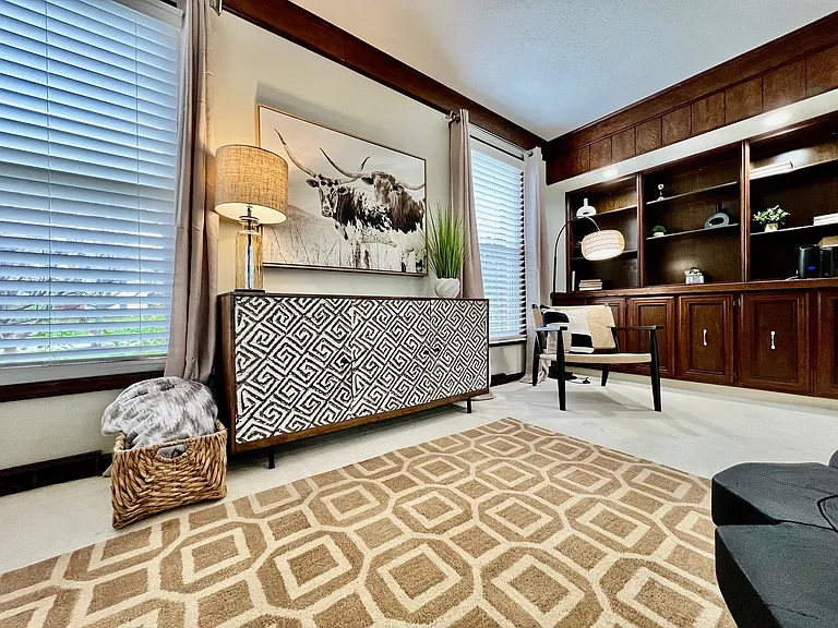 7033 Willowood Dr — Photo 32