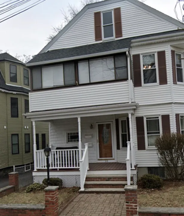 10 Greenleaf Ave #1
