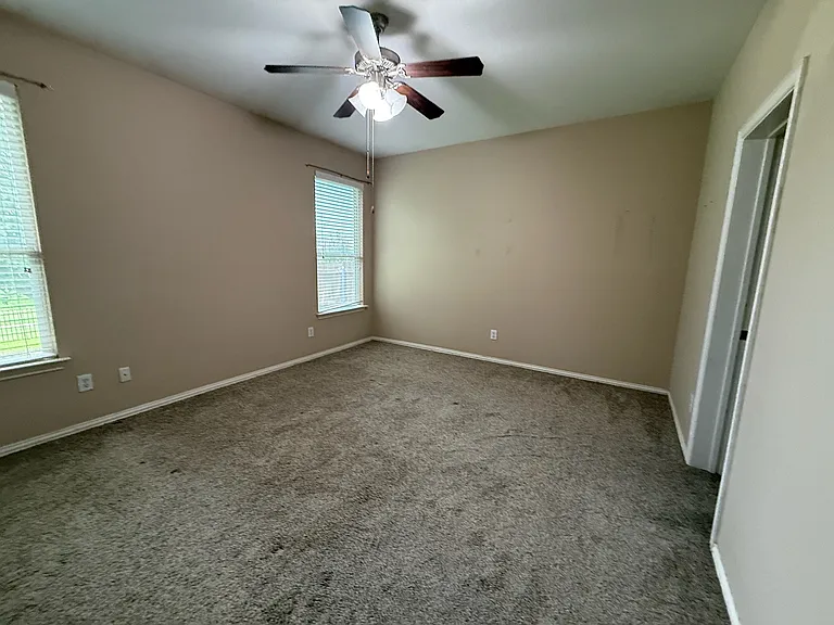 14629 Crystal Lake Dr — Photo 14