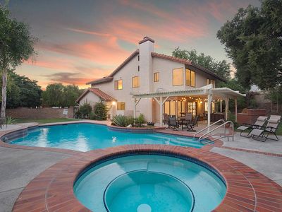 2458 Chaucer Pl, Thousand Oaks, CA, 91362