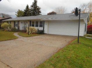 2612 32nd St S, La Crosse, WI 54601