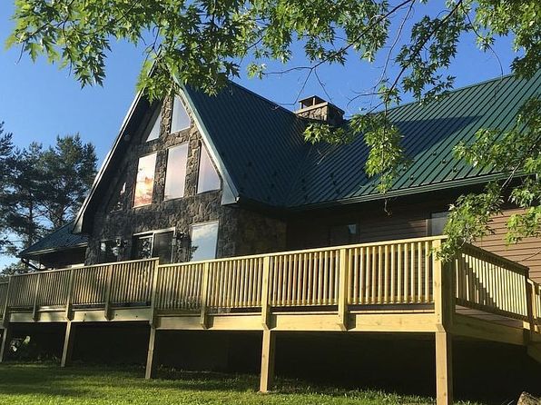 1544 Round Top Rd