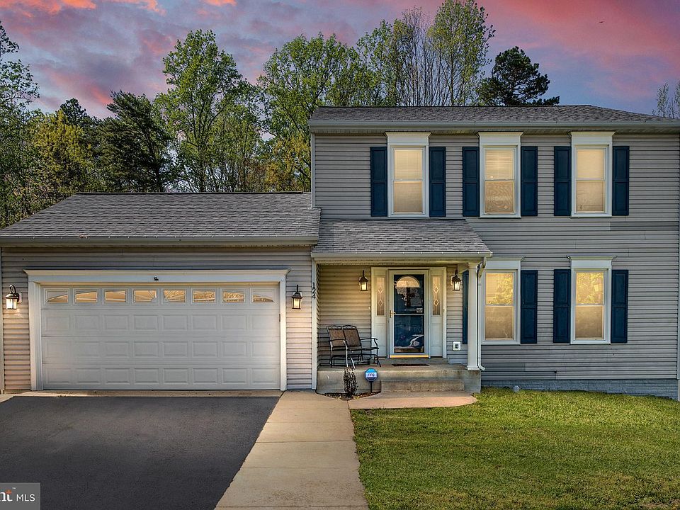 1st image of 124 Theresa Dr
