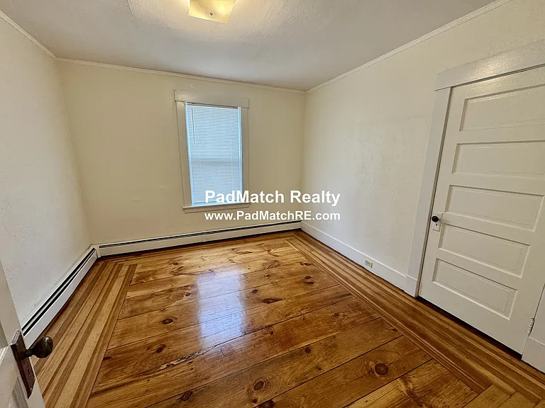 219 Charlton St #1 — Photo 9