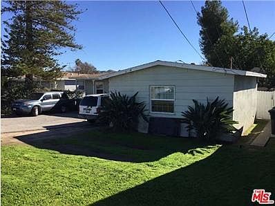 2nd image of 514 E Badillo St
