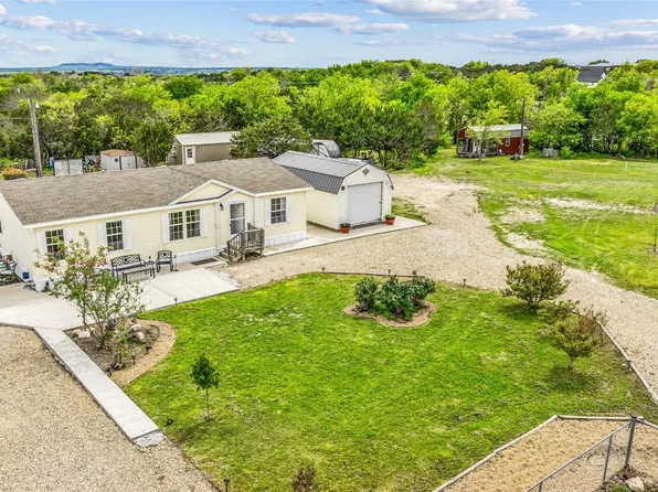 3221 & 3223 Blueberry Trl, Granbury, TX 76048