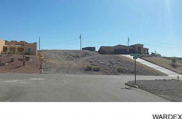1st image of 3432 Palmtree Dr