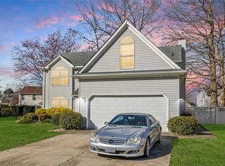 213 Upland Dr, Hampton, VA 23666