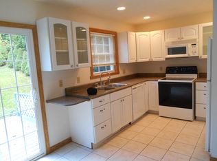 5431 Niemeyer Rd, Erie, PA 16509