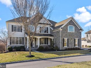500 Twin Creek Ln, Newtown Square, PA 19073