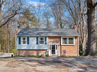 6261 Madonna Rd, Mechanicsville, VA 23111