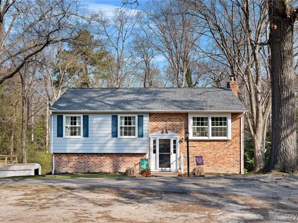 6261 Madonna Rd, Mechanicsville, VA 23111