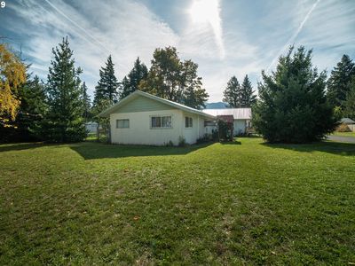 352 Hot Springs Ave, Carson, WA, 98610